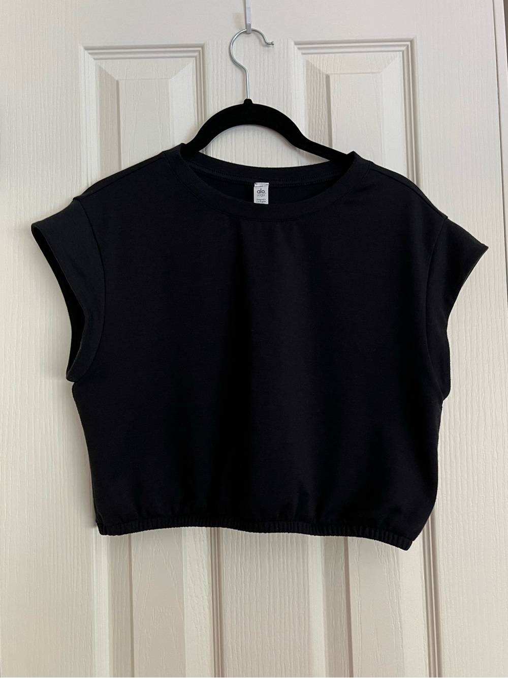 Alo Yoga - 2 Tops